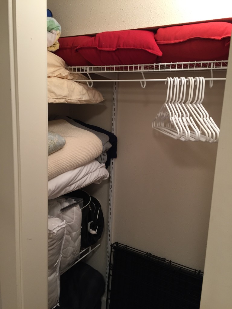 {Now our guests can actually use the closet to hang their clothes if they want. It's so handy that the extra blankets are nicely displayed now. And hopefully after this weekend we'll get the outdoor cushions and pillows outdoors instead of in this closet.}
